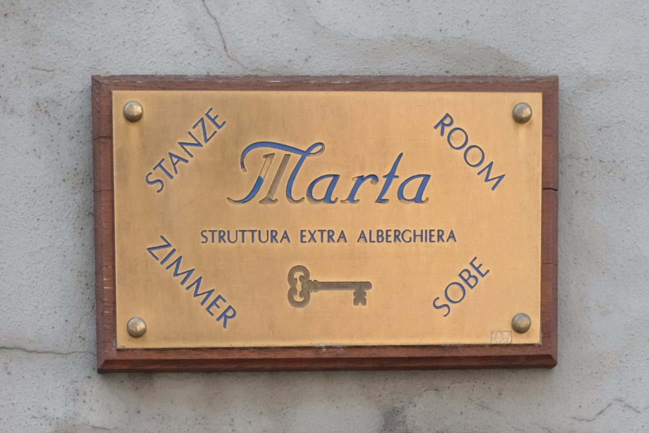 Marta-Schild