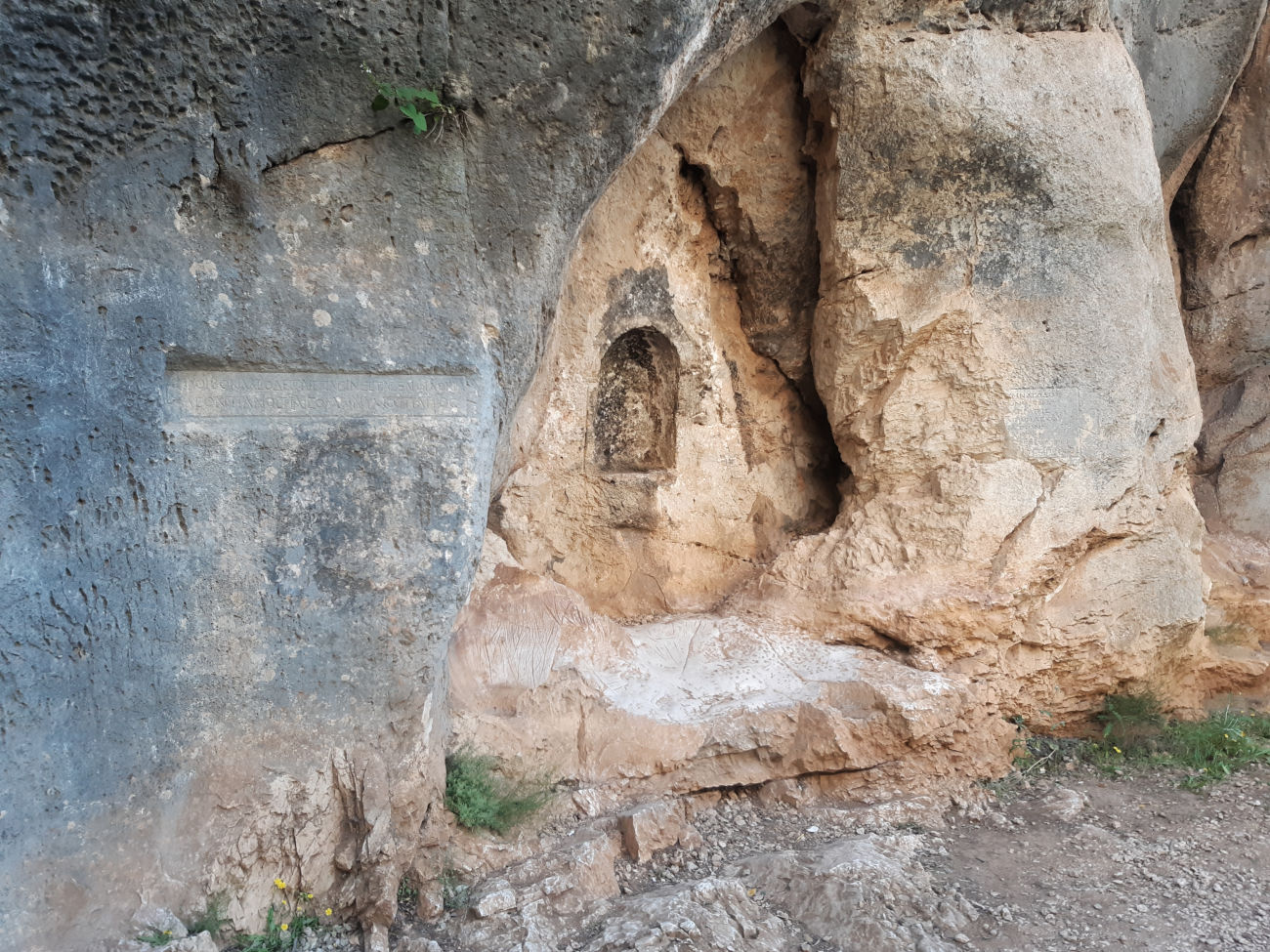 griechischer Altar